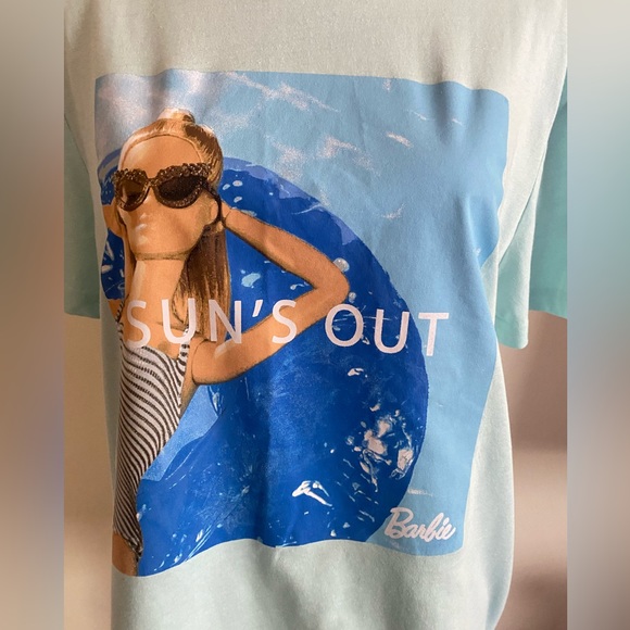 2023 Barbie Womens tshirt. Size Medium - Picture 2 of 5